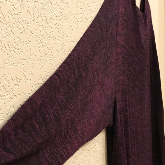 Sejour Purple & Black Top From Nordstrom 🍷 - Picture 4 of 8